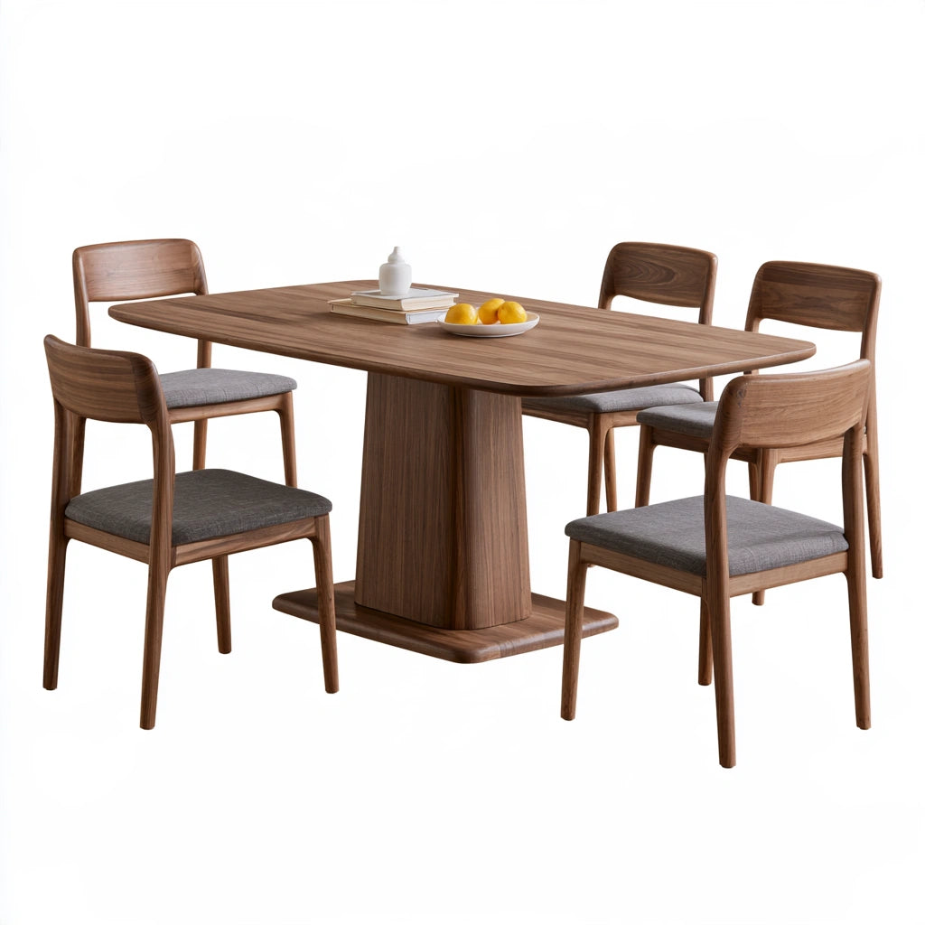 Essgruppe mit Tisch und Stühlen, aus Holz, Farbe: hellbraun